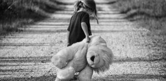 Lack of security in the family as a violation of human freedom and rights against the background of social and legal conditions in Italy